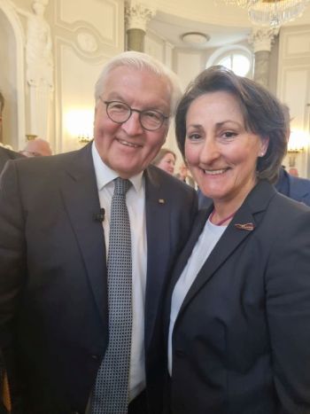 Bürgermeisterin Ioanna Zacharaki mit Bundespräsident Steinmeier